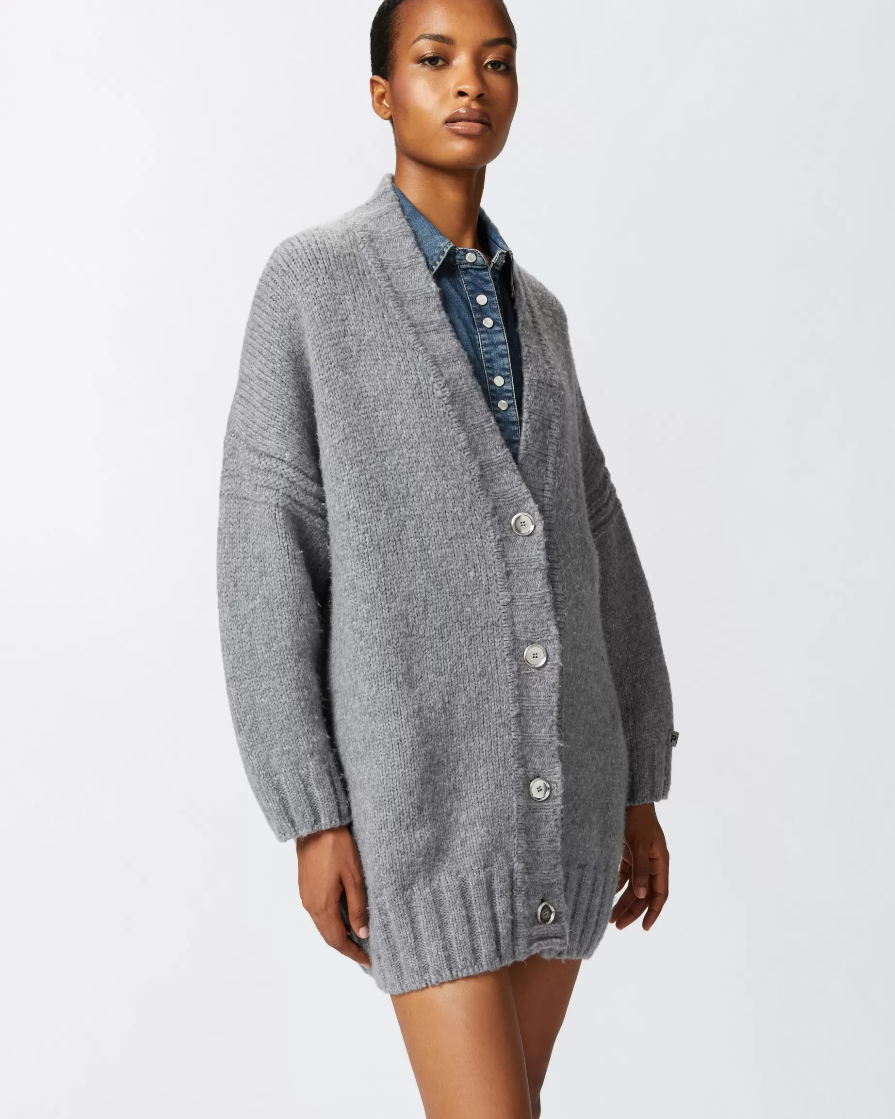 PINKO Swetry | Kardigany | Kardigan oversize z dekoltem w szpic i guzikami METALIZOWANYSREBRNY